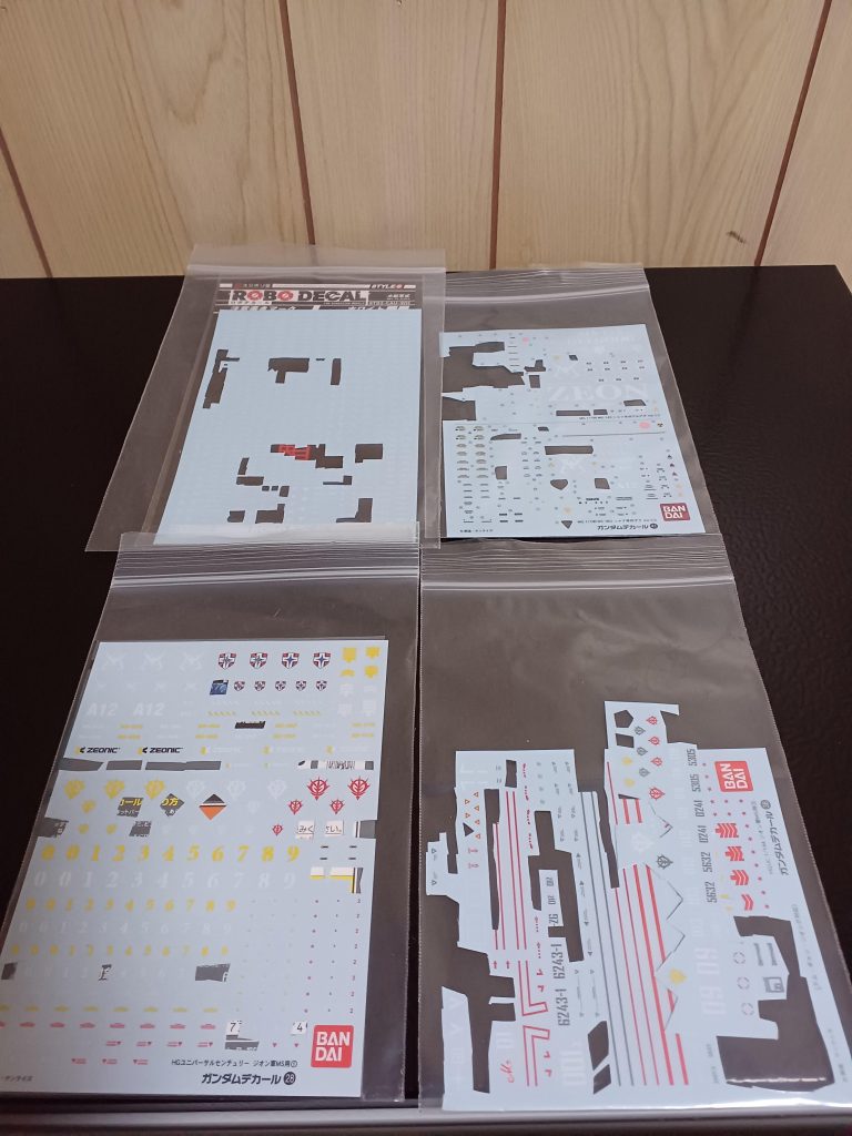デカールです(gundam-kao6)