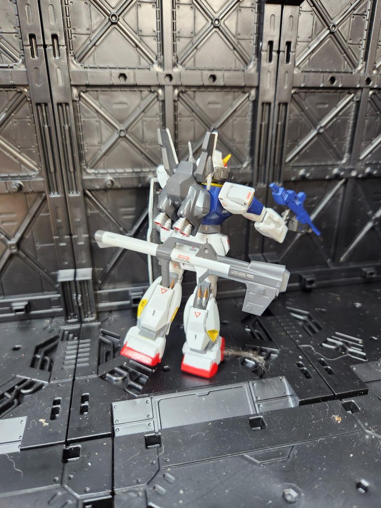 加工して腰のひねりは入りました。