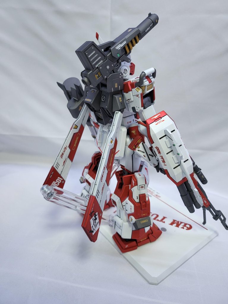 白はEXホワイト赤はスターブライトシルバーからのクリアルージュ。