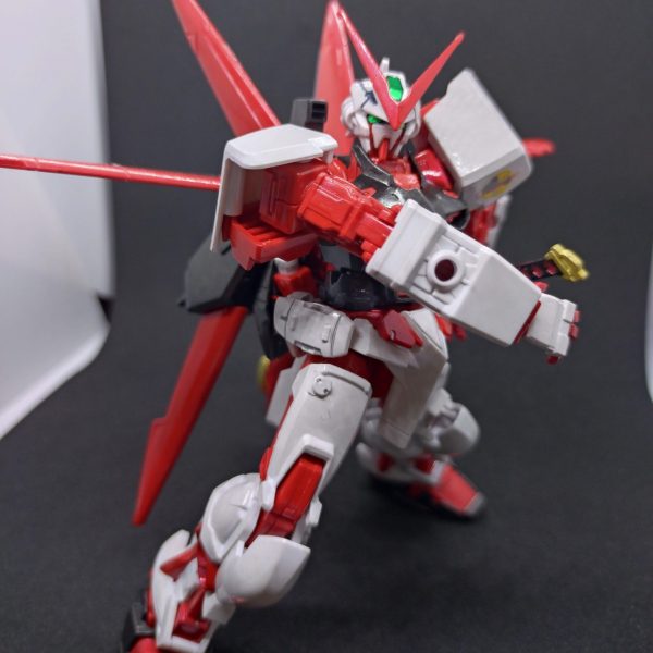 ガンダムアストレイ　レッドフレーム