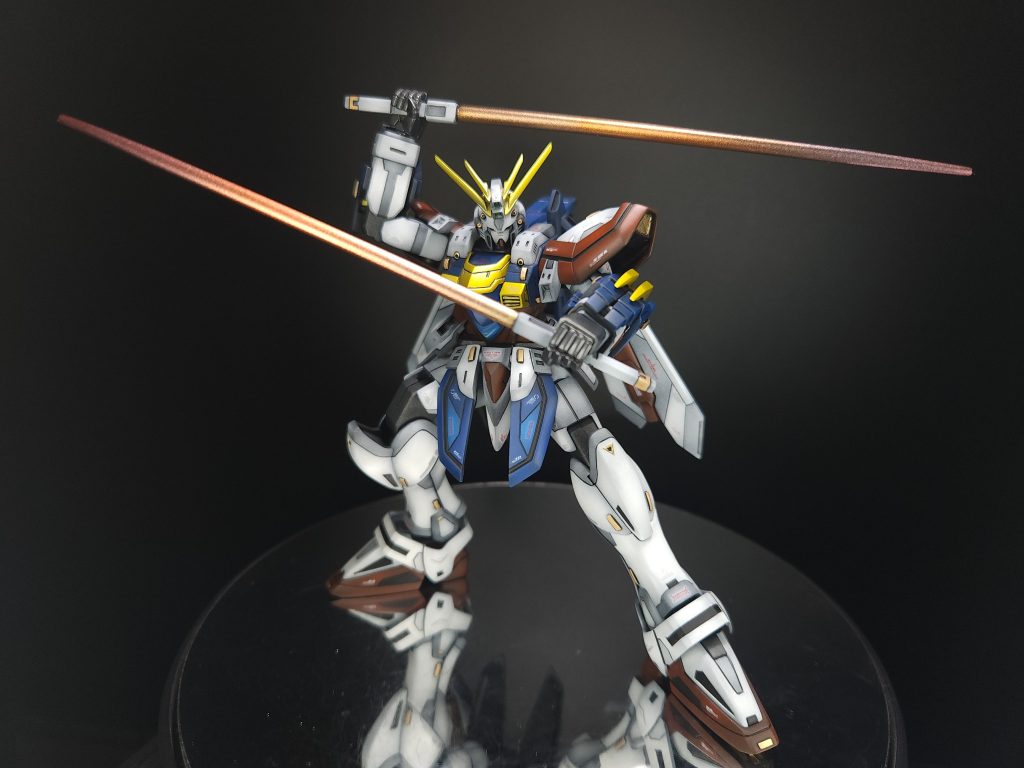 ビームソードをかまえて