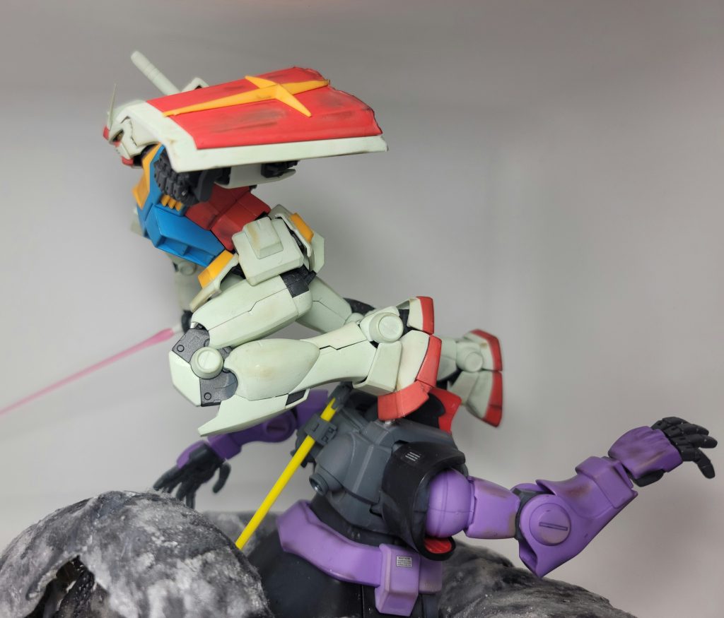 右肩を掠める弾はまとまらなかったのでボツ。