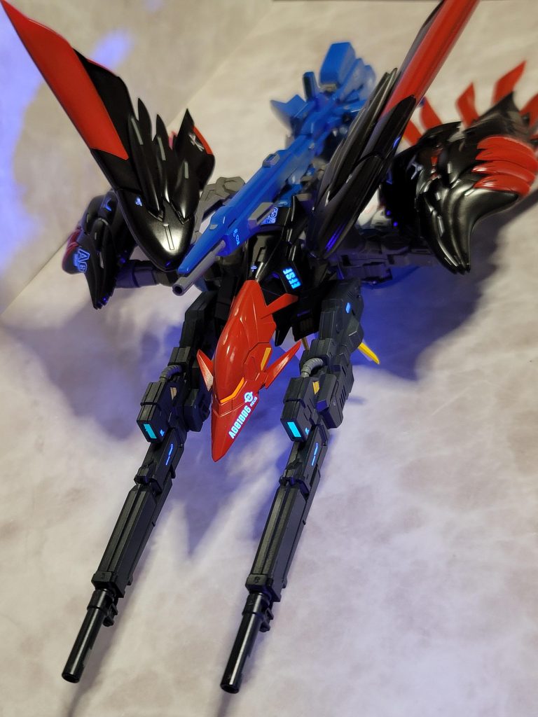 こちらは ネオウェイブライダー形態(gundam-kao7)せっかくなので普通のネオバード形態に加え ハイメガランチャーを取り付け さらに火力をアップさせました(gandam-hand2)