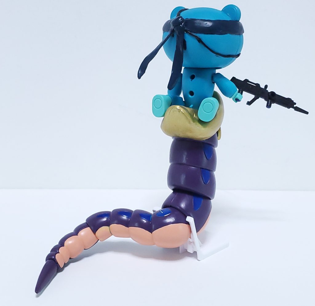 蛇の胴体のサポートユニットに乗り込めます。こちらは聖剣伝説2のラミアンナーガがモチーフです。なんかすごい恐くなりました。