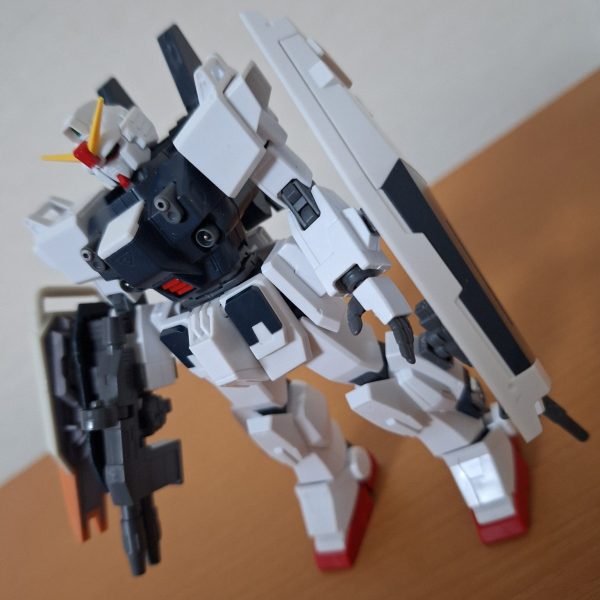 ブルーディスティニー３号機特戦使用