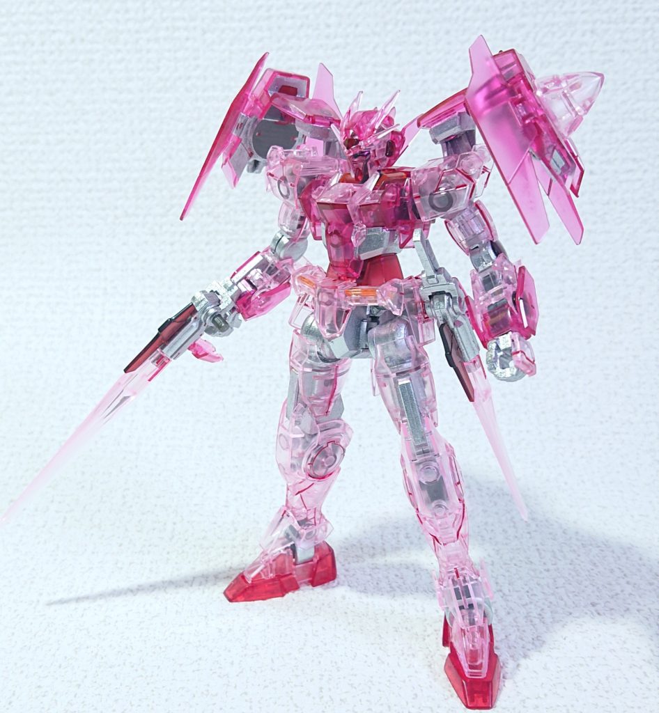 クリアパーツなのでガシガシ動かせますが、時間都合で、素立ちのみ😅透き通る素肌。モデラーの皆さん、好き嫌いあるでしょうが、うちは好き🤭