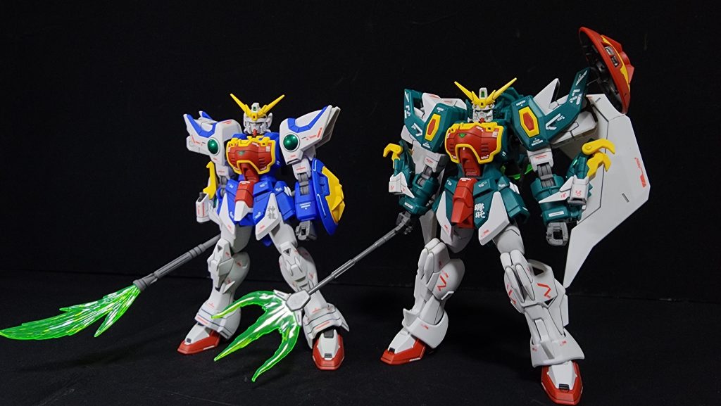 以前に作ったシェンロンと。大分印象が変わりますね。