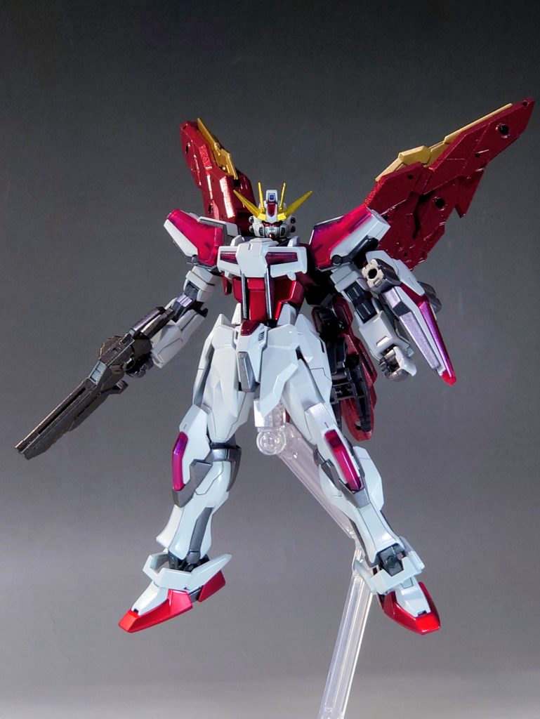 今回は整面や合わせ目消し等の表面処理を行い製作。足裏や首裏の肉抜きを埋めてます。