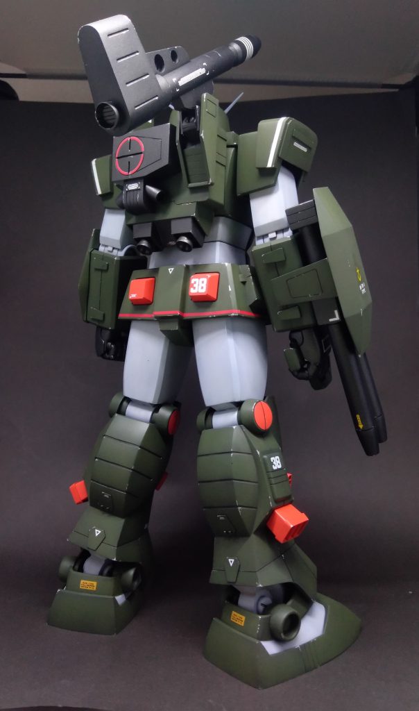 子供の頃は1/60キットは憧れの存在、当時は完成させる技術の根気もお金もありませんでした。おっさんになって自分のイメージでじっくりつくったのがコレです。でかいキットはやはりイイですね😀✨白組頑張れ～