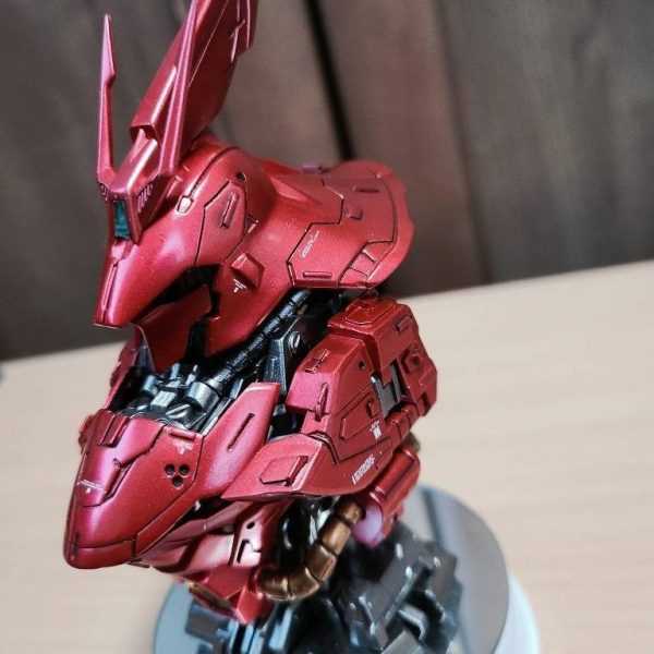 メカニカルバスト　サザビー