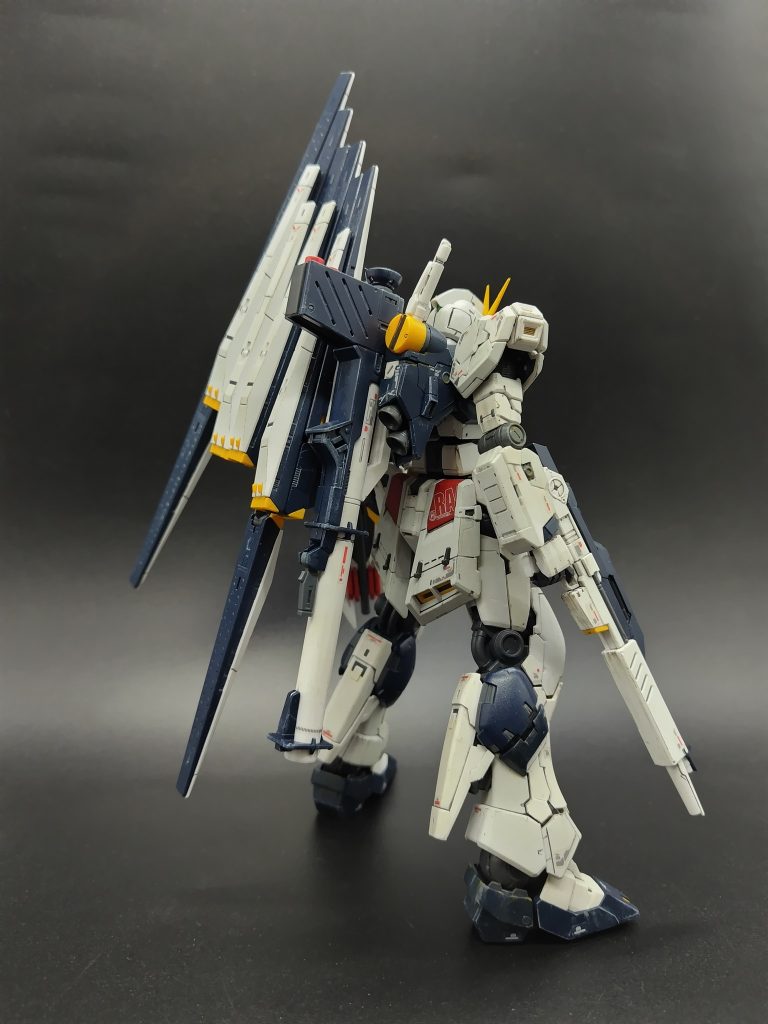 折角驚異の可動域をもっているのに立ち姿のみってWW対応するアクションスタンドがなかったもので。