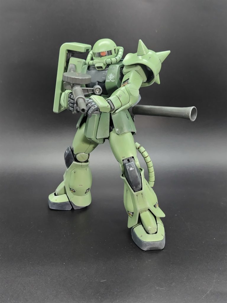 つや消しトップコート後に鉛筆で汚し。結構雰囲気出る。