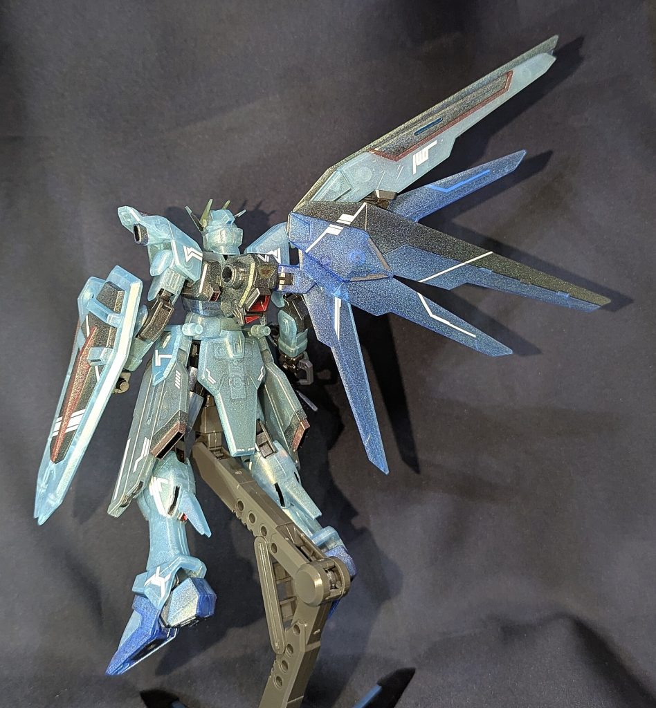 フリーダムガンダム　ポラライズドクリア風塗装–3枚目/制作者：@infieth