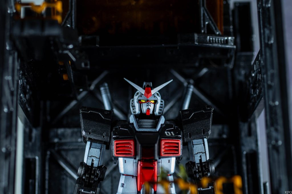 RG 1/144 RX-78-2 ガンダム Ver.2.0をMSV プロトタイプガンダム風に全塗装–4枚目/制作者：KPO