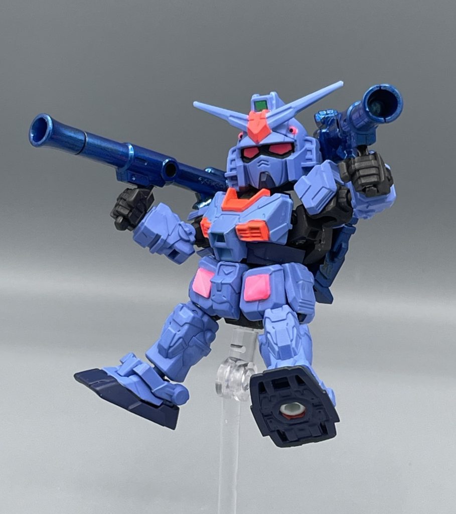 ズドーン!!  モビリティ・ジョイント、私は大好きなのですが、あまり人気がないのかワゴンセールで売られているのをよく目にします(笑)  食玩かつABS製とはいえプラスティックだし、SDガンダムの新体系だと思って、私は哀して愛して藍しています。