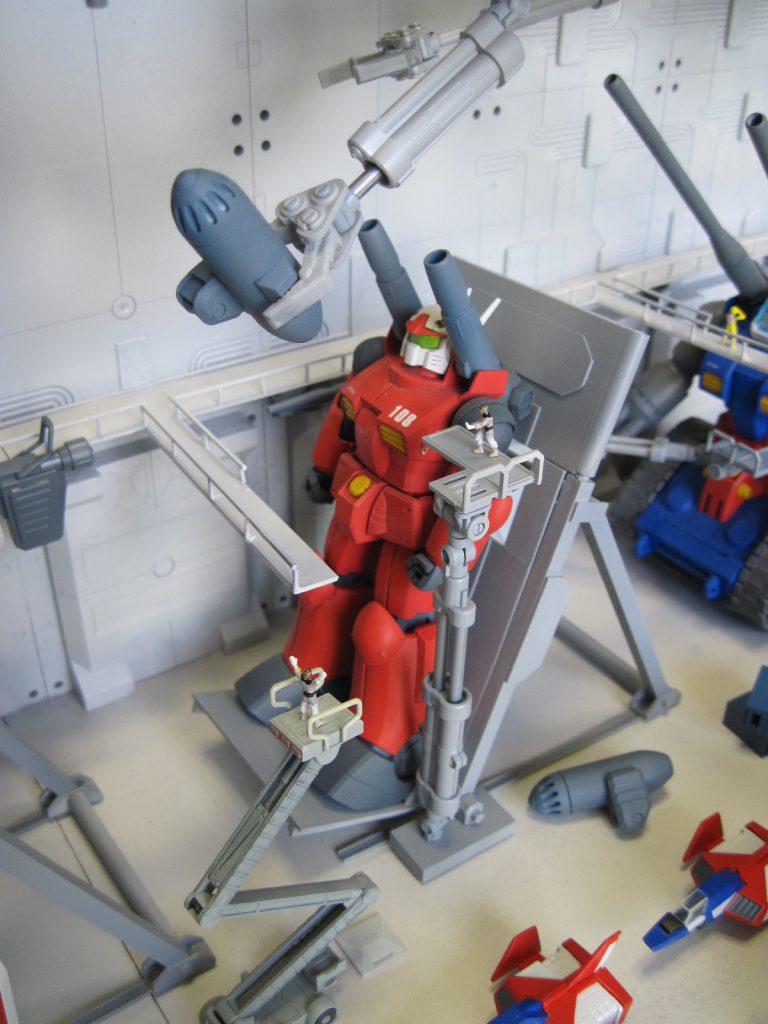 出番少ない割にはよく壊されて・・・