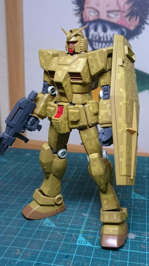 三色目はサンドイエロー。