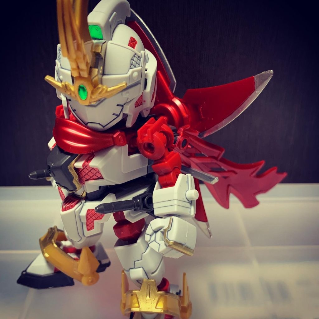 ユニコーンモード？をモチーフにしたカクレ形態も。昔に制作して撮影したものなので味わい深いですが、せっかくの紅白の企画ですしお気に入りでしたのでアップしました。 今年最後の投稿です。来年もよろしくお願いいたします。