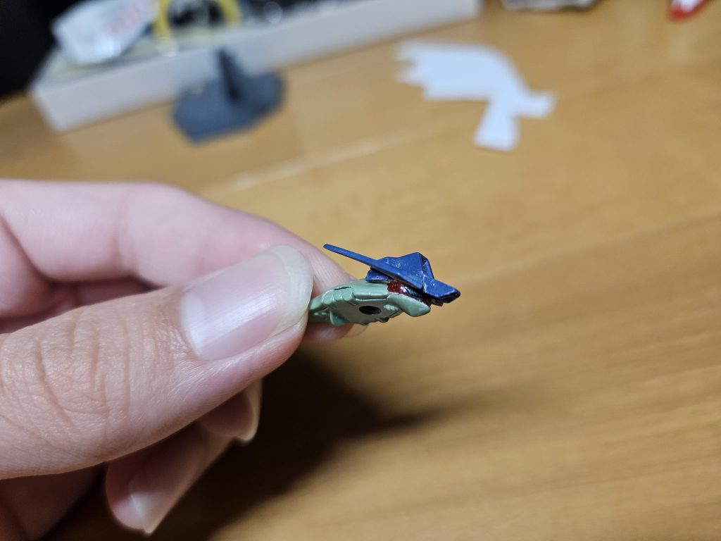 ビルドガンダムMK-Ⅱのアンテナを貼り付けてモノアイからツインアイに変更しました