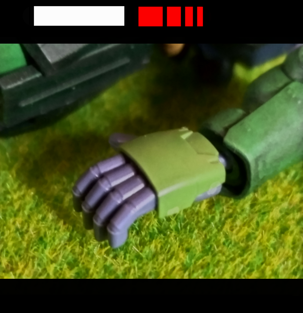 「 ここで戦いをやめると、自分が自分でなくなるような…」「 もし、運よく生きのびて戦争が終わったらさ、必ずこのコロニーにもどってくるよ。約束だ。」「 じゃあなアル!元気で暮らせよ。クリスによろしくな!」………………「 泣くなよアル!戦争はまたすぐ始まるって!」「 そうだよ!そしたら、薬莢だけじゃない。実弾だって拾えるぜ!」