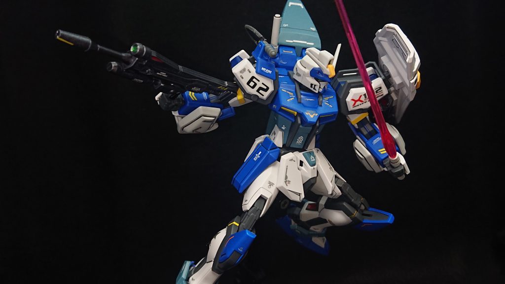 今回のお気に入りポイントは“機体カラー”です仮組の段階ではあまりデュエルのパーツを持ってこれなかったことも要因となりデュエル感が少し弱くなっていました💦なので、塗装の力によってデュエルに近づける必要があったのです!仮組投稿時にアドバイス頂いたシールドのカラー配色に気を付けながらデュエルの成型色よりも明るい青を使い個性を出しつつ、黄色などの明るい色でまとめてみました💡自分は赤色を多用し過ぎる癖があるので、デュエルのイメージカラーである青の印象を崩さないように特に赤色を使わないように気を付けました!今回初めての試みとして、胸部ダクト部分のフレーム色を一部黄色で部分塗装してデュエルに近づけてみました💡なんだか手応えみたいのを感じている自分がいたりするので、今後はこの部分の塗装も増えていくかもしれませんwでは、最後までご覧いただきありがとうございました