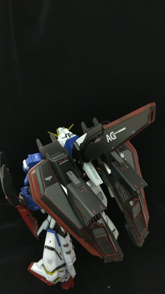 バックパックのバインダーを切り離し、開閉式にしてみました。