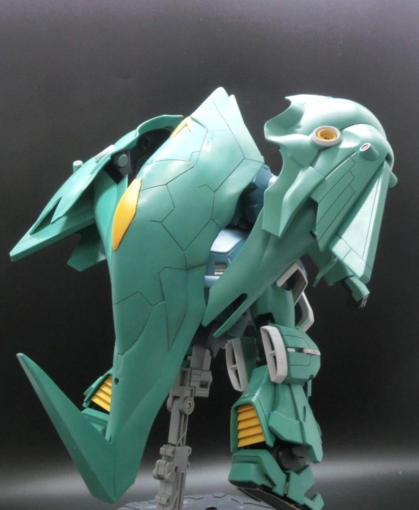 背面には・・・