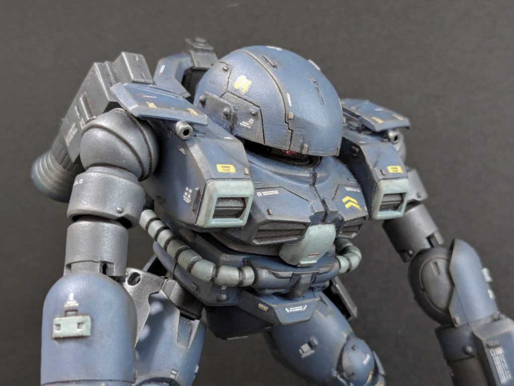 【上半身】脚を見なければ良い具合にまとまった気もするので、素直に水泳部にしておけばよかったかもです。