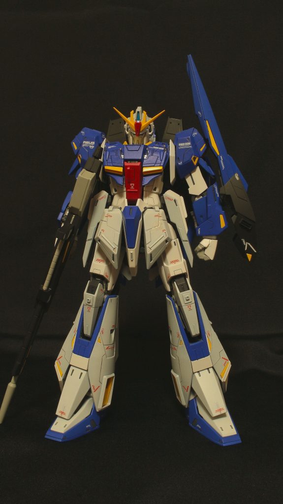 正面ディティールを丁寧に追加しました。