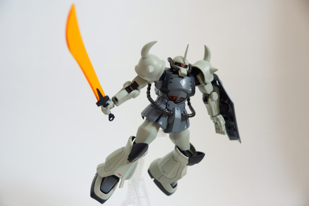 HG グフ–3枚目/制作者：@tatakatsym