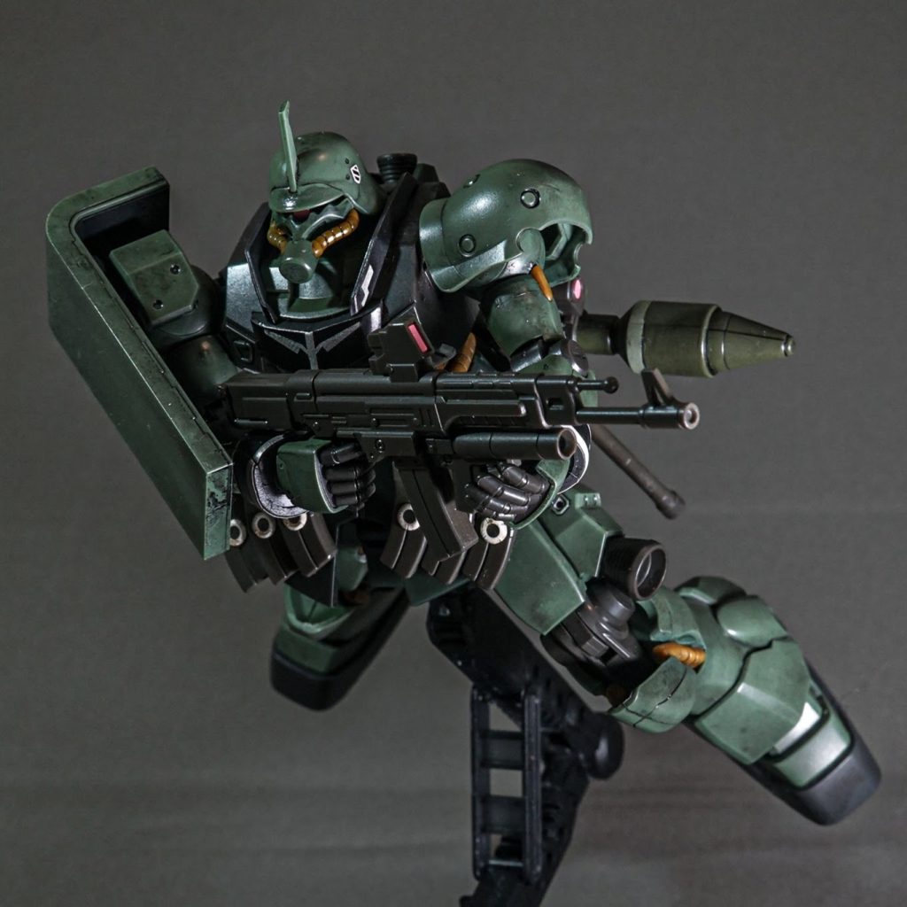 HG AMS-129 ギラ・ズール