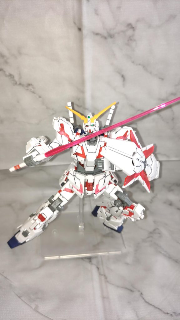 ビームサーベル、シールド