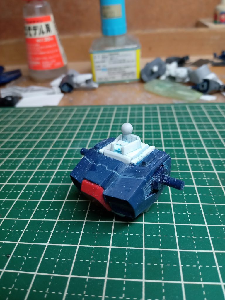 バックパックをつけると頭部と干渉してしまうので首を底上げ