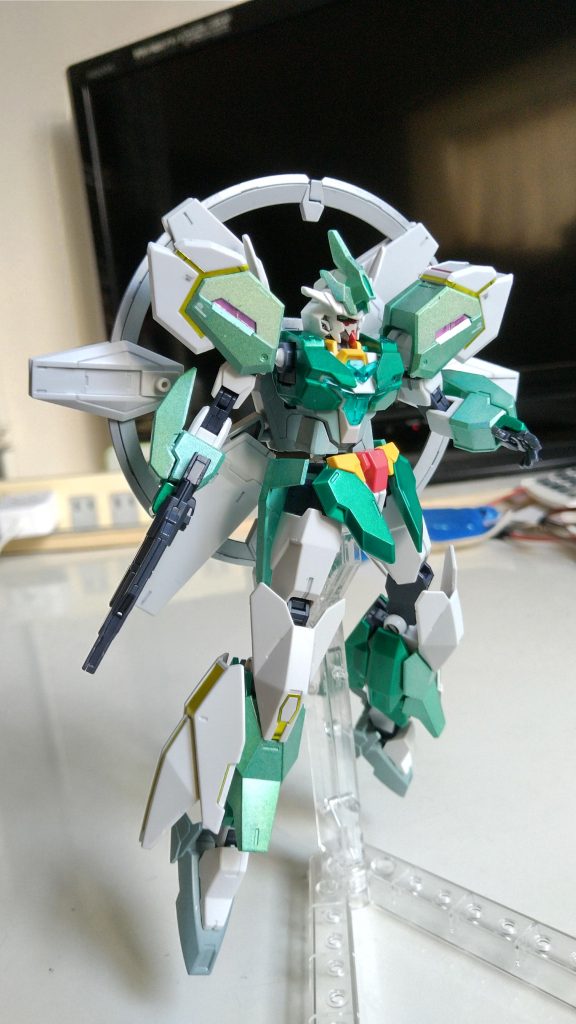 この色は、いい色なんですが、塗幕が薄いし、剥がれやすいので神経使います。 