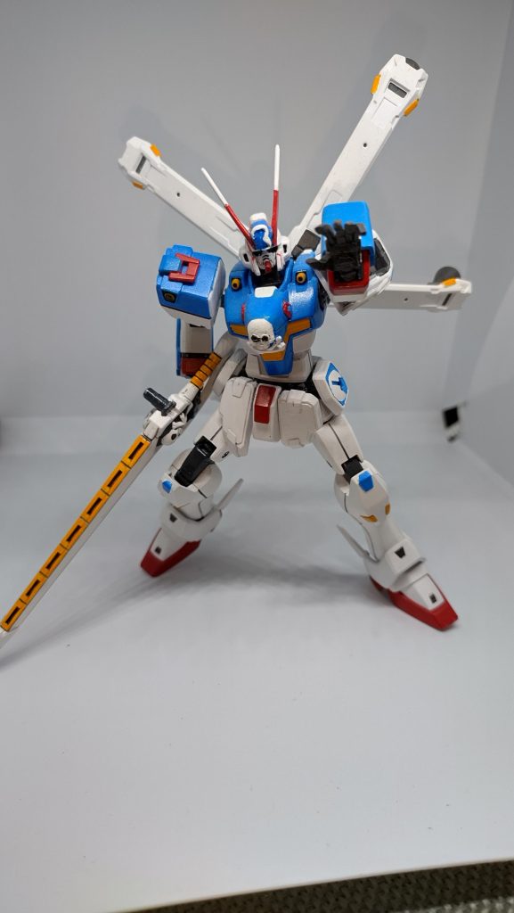 Iフィールドハンド部分と頭部の飾りが一苦労でした。