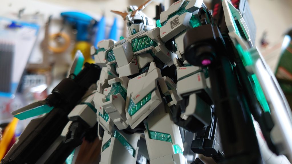 下からに煽り背景に工具やら写ってる(ﾟεﾟ)ｷﾆｼﾅｲｷﾆｼﾅｲ