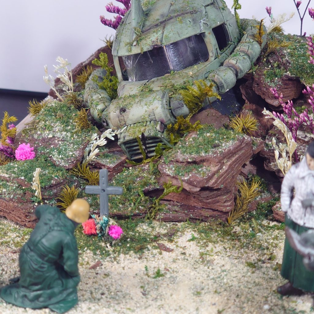 この花も誰が……。近くに村でもあるのかな…？