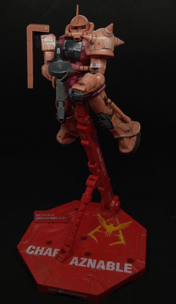 お供のRGシャアザクは再販ではなく当時品。かれこれ14年前…💦当時は合わせ目も消さず、ガンダムマーカーの部分塗装とスミ入れのみ