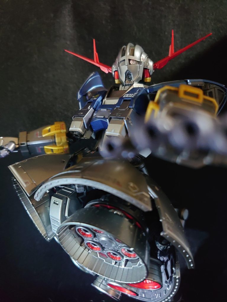 でもこの金色？黄色？だけはなんかいただけない