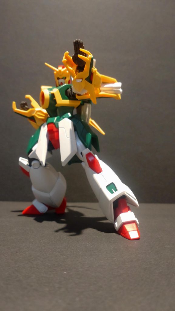 可動も色分けも素組みで十分なくらい良い出来です(gandam-hand2)