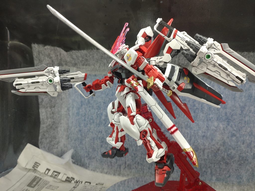 息子が作ったレッドドラゴン–4枚目/制作者：toshimon