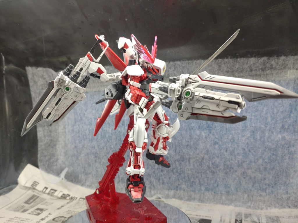 息子が作ったレッドドラゴン–3枚目/制作者：toshimon