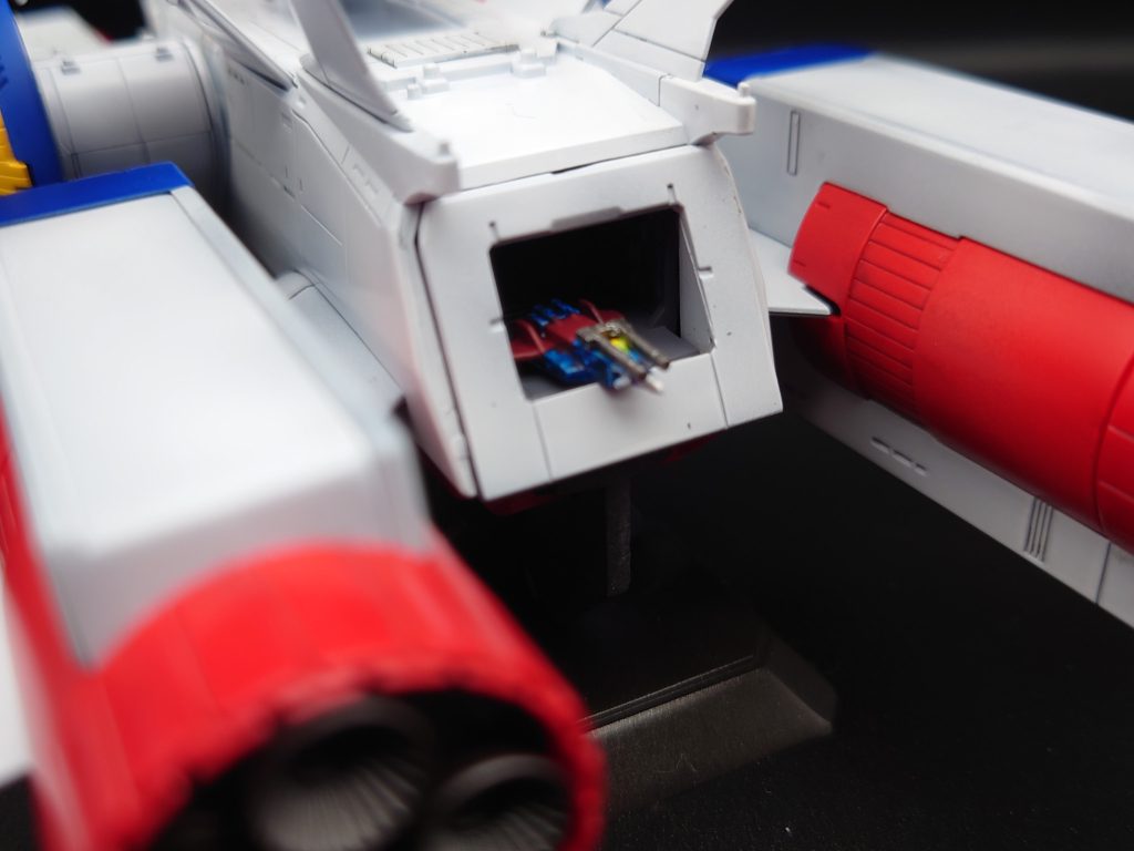 バックハッチも開閉可能です。