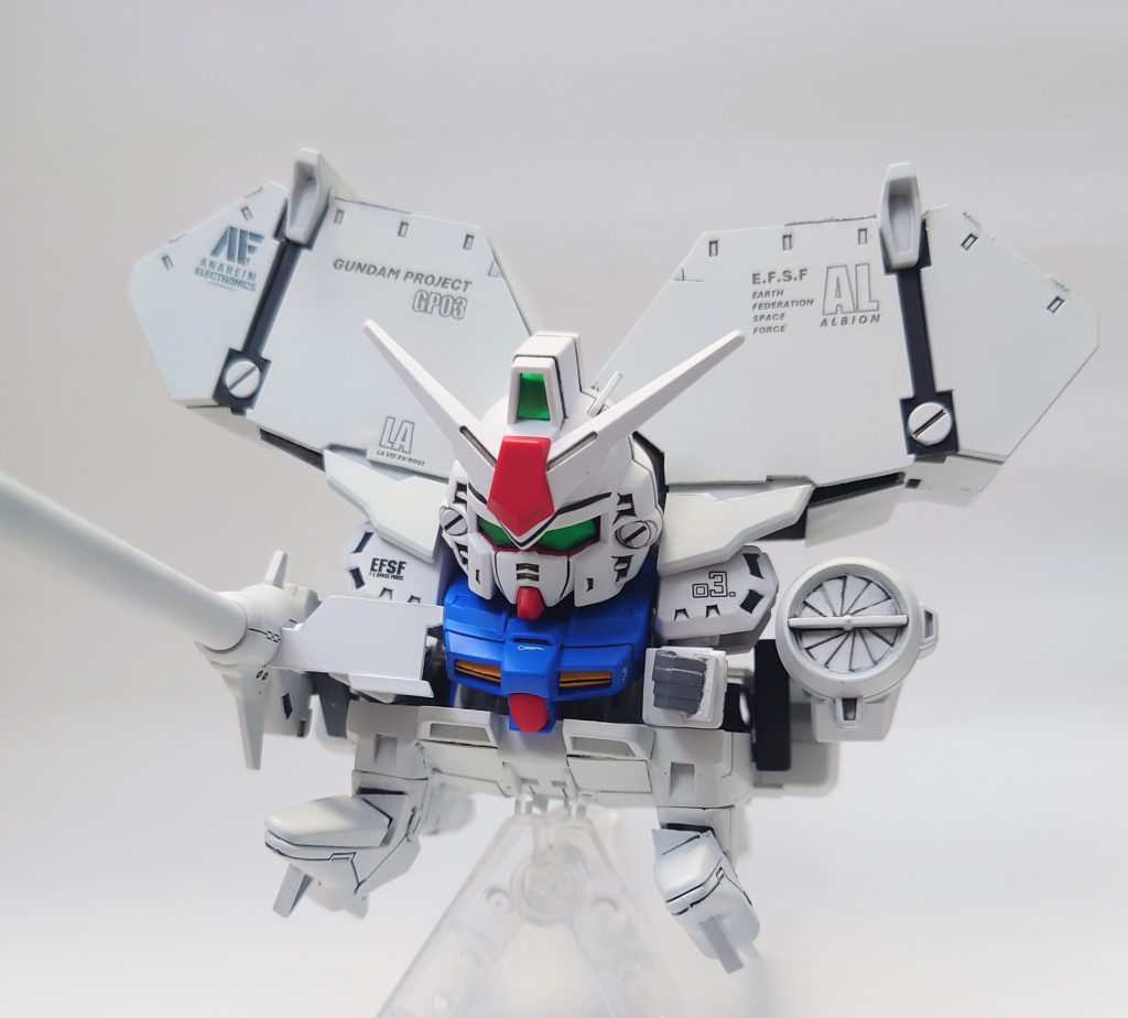 そしてドッキング!!BB戦士のジャケットを参考にしたバランスにしています。デカールはコンバージを参考に、市販と自作を合わせて使用しました。