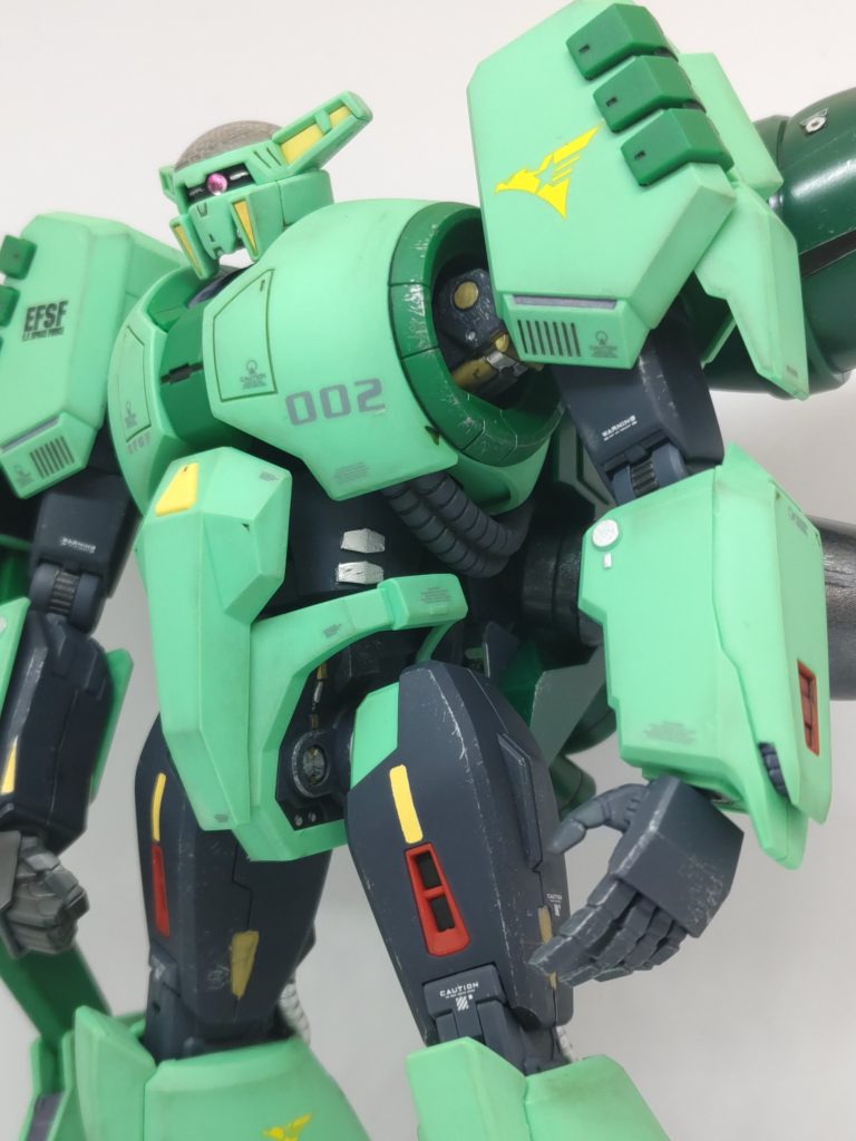 脇、脇腹、股関節周りをコツコツ部分塗装