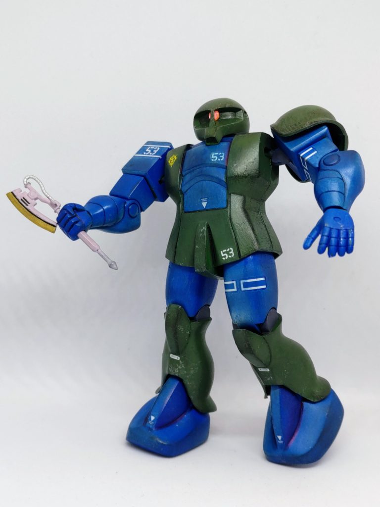 肩、ひじ、手首が可動