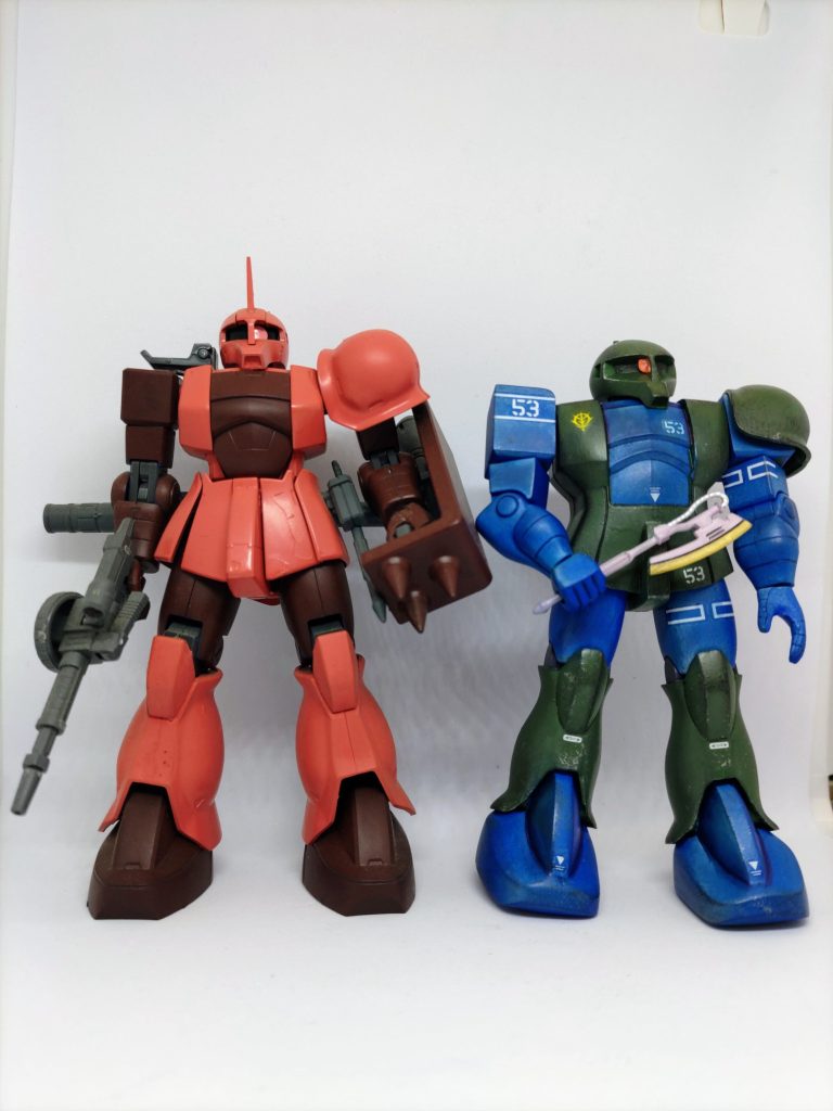 HGUCと並んでいる