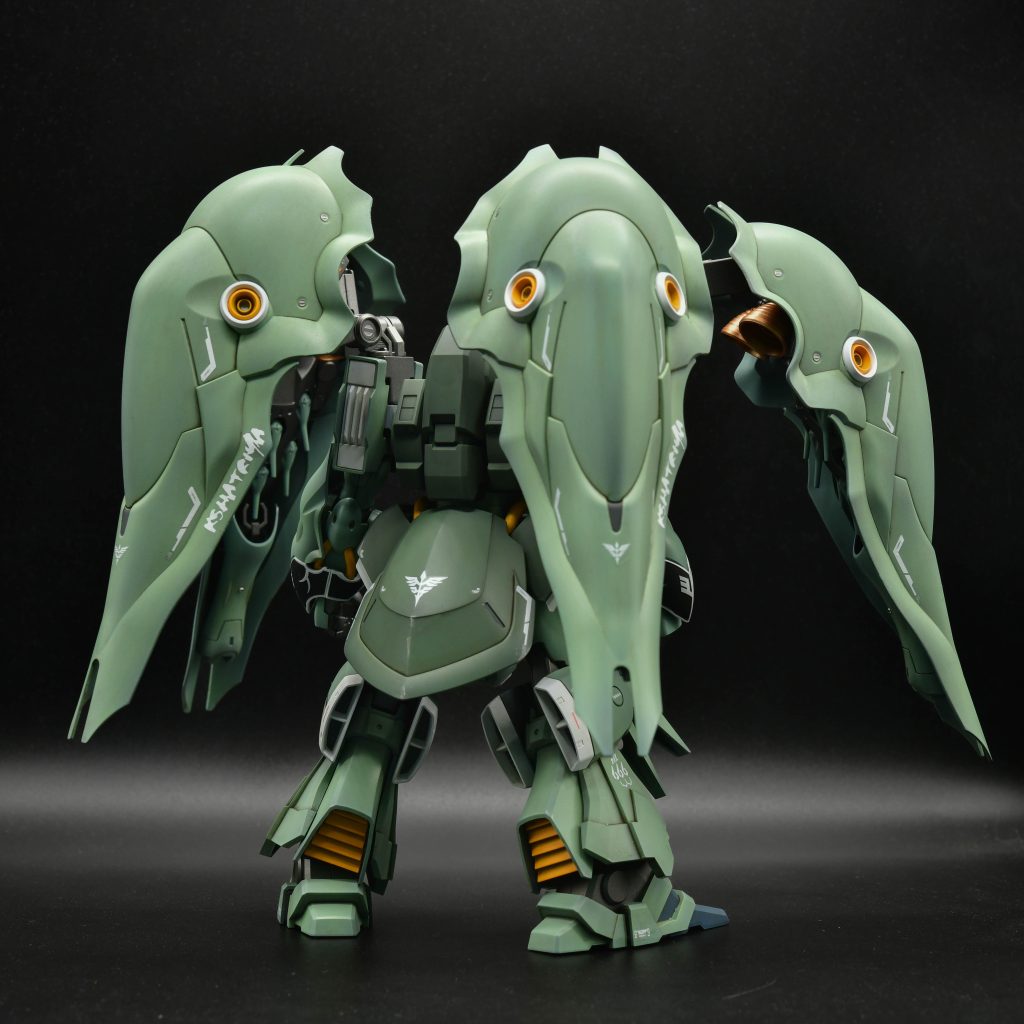 今回のテーマは”エングレービングの塗装”です。