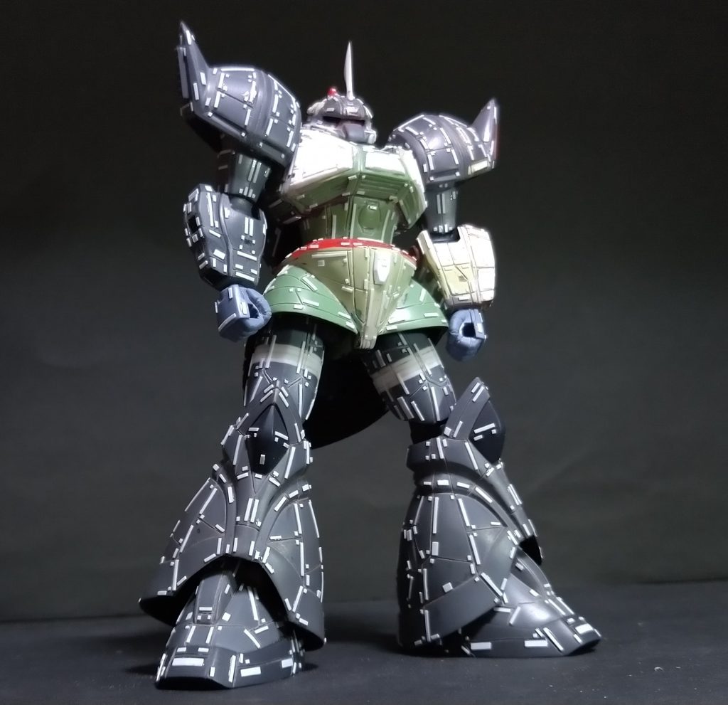 敢えてHGUCのシャアゲルググを使わずにHGUCのゲルググMベースで作りました🤣