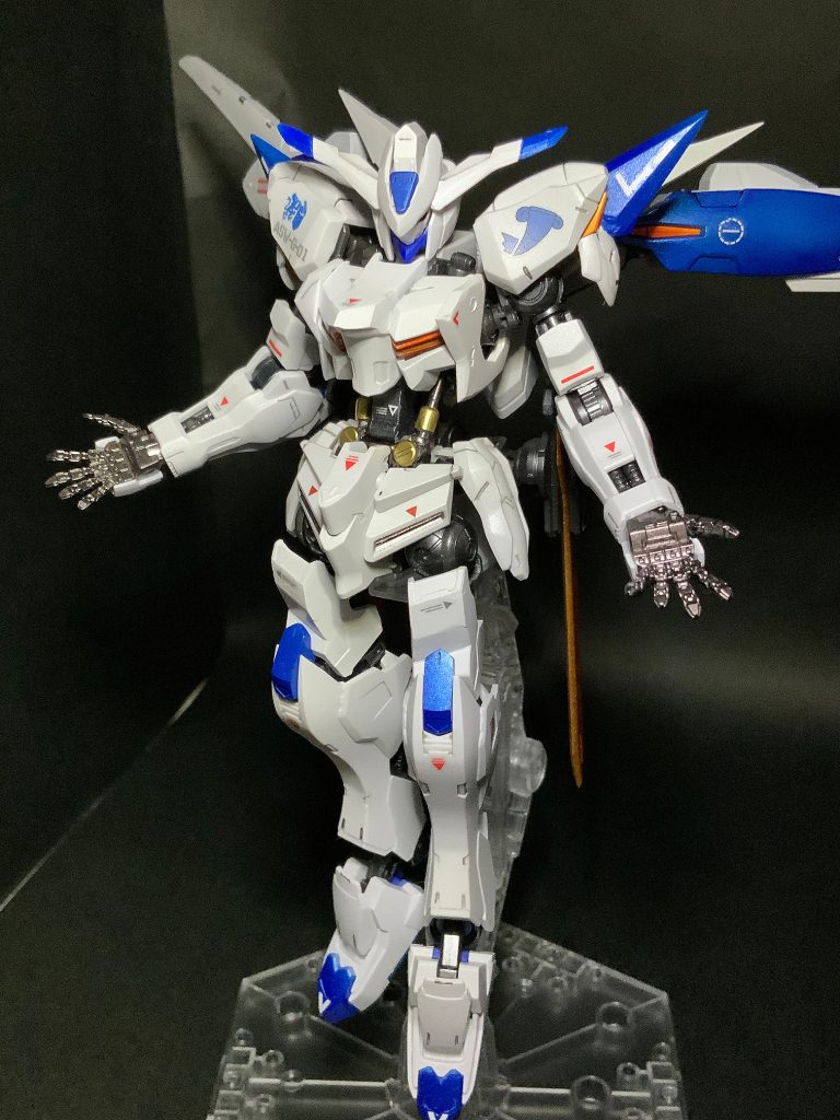 HGバエル–5枚目/制作者：アシオミマサト